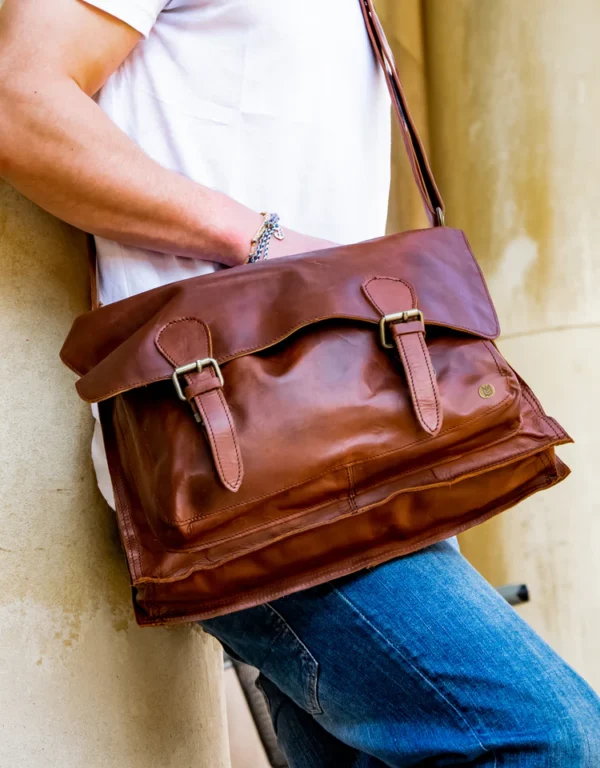 Officer Leather laptop bag